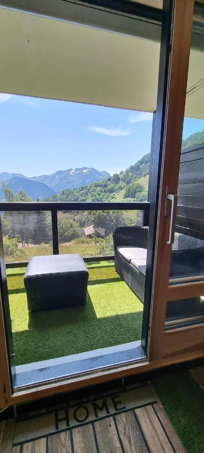Studio Uissan Pour 5 Personnes A Cote Des Pistes Huez Bagian luar foto